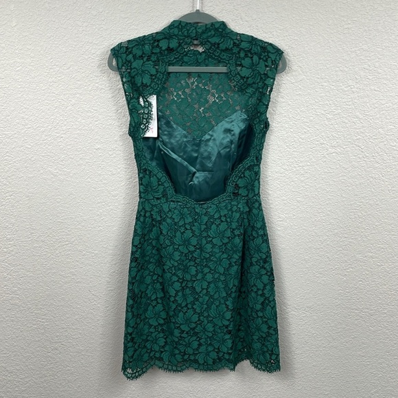 NWT Sandro Paris Romie Lace Mini Dress Mock Neck Open Back Green Sz 1 - Picture 5 of 16